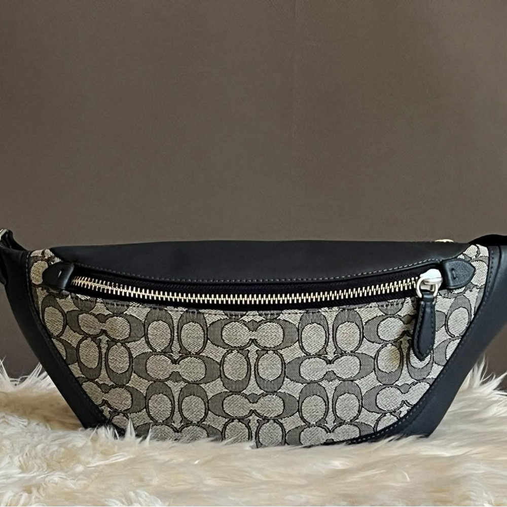 Coach Black and Gray Belt Bag
